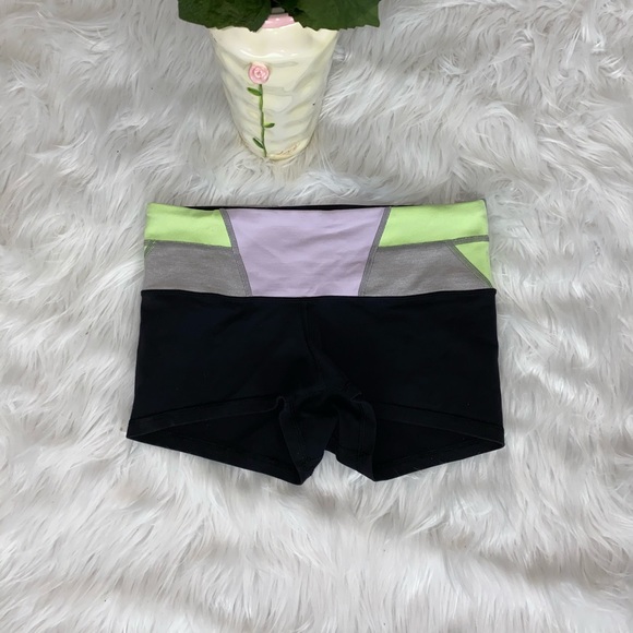 lululemon athletica Pants - Lululemon Color block Booty Short 4